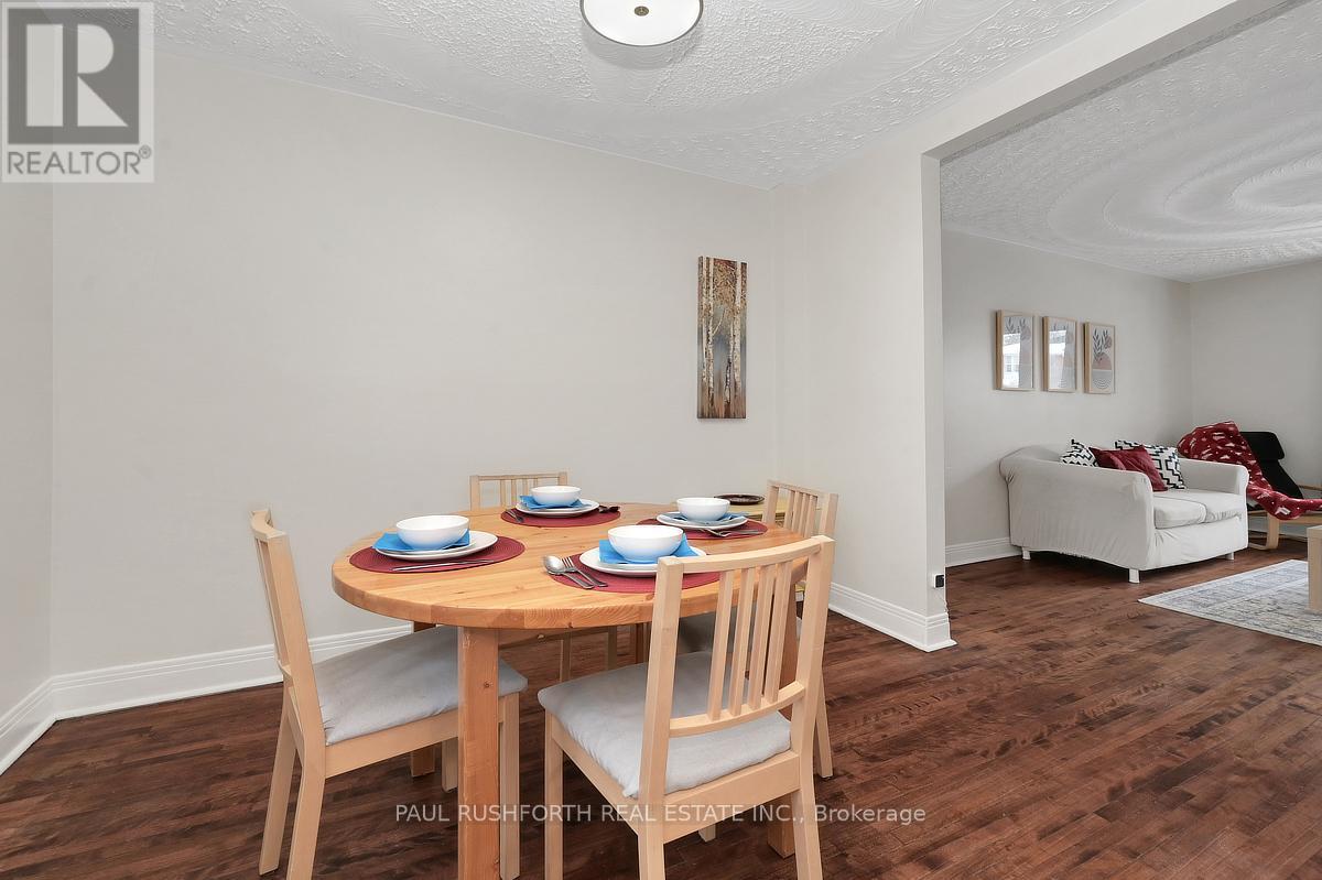 2433 Clementine Boulevard, Ottawa, Ontario  K1V 8E1 - Photo 12 - X12950816