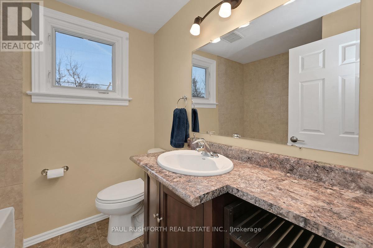 2433 Clementine Boulevard, Ottawa, Ontario  K1V 8E1 - Photo 22 - X12950816