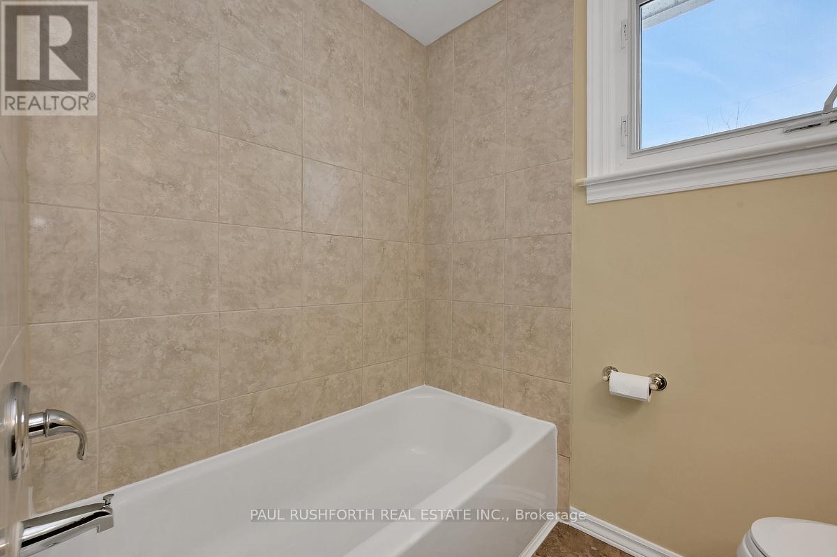 2433 Clementine Boulevard, Ottawa, Ontario  K1V 8E1 - Photo 23 - X12950816
