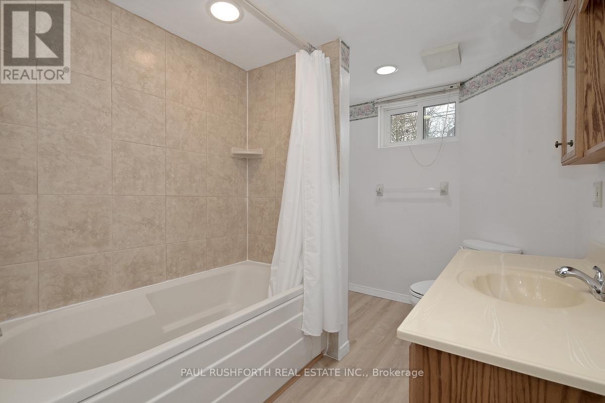 2433 Clementine Boulevard, Ottawa, Ontario  K1V 8E1 - Photo 35 - X12950816