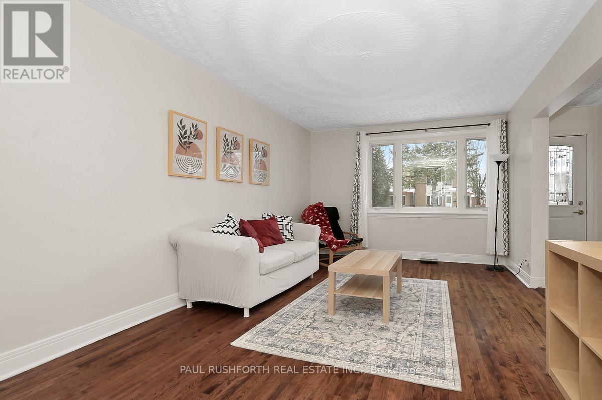 2433 Clementine Boulevard, Ottawa, Ontario  K1V 8E1 - Photo 5 - X12950816