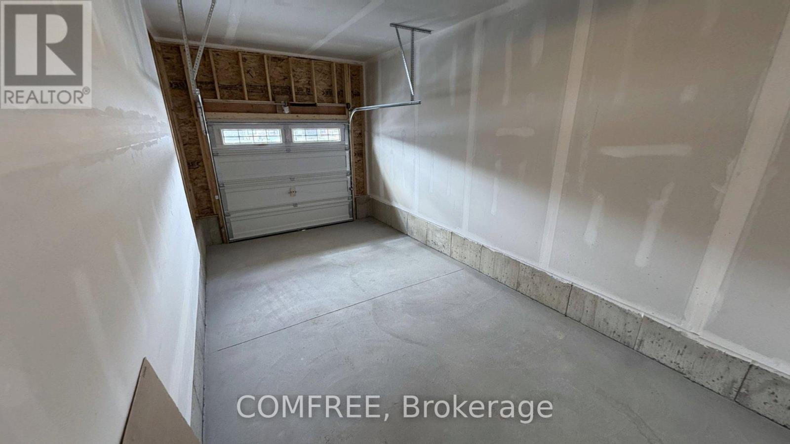 31 Mcconnell Crescent, Bracebridge, Ontario  P1L 0N7 - Photo 28 - X12950884