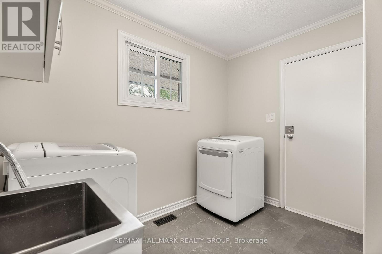 6553 Michelangelo Court, Ottawa, Ontario  K0A 2T0 - Photo 18 - X12950904