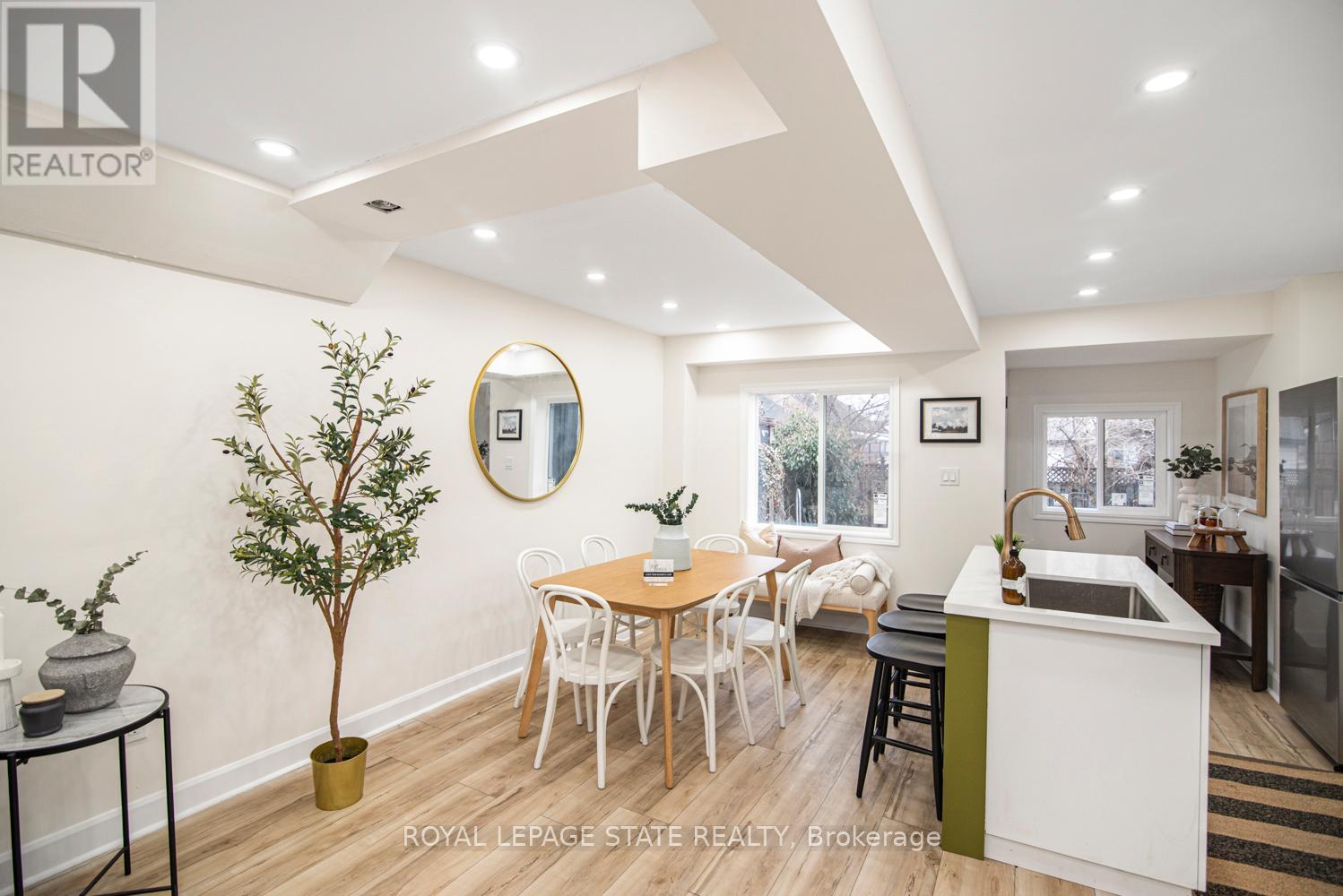 7 Stapleton Avenue, Hamilton, Ontario  L8H 3N4 - Photo 13 - X12950238