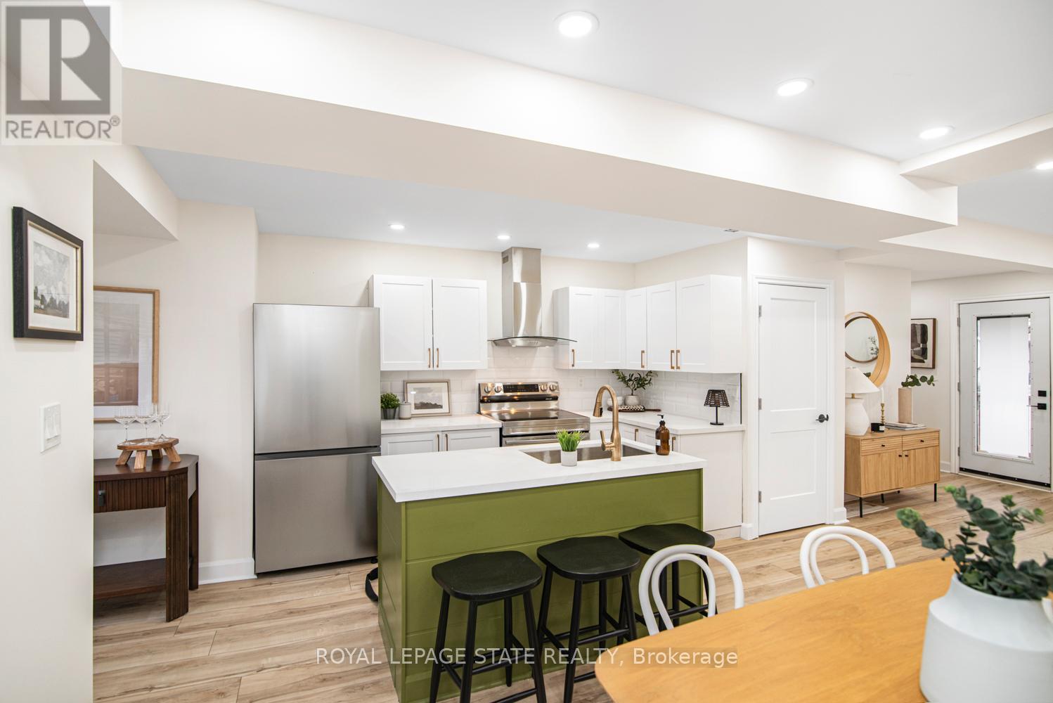 7 Stapleton Avenue, Hamilton, Ontario  L8H 3N4 - Photo 18 - X12950238