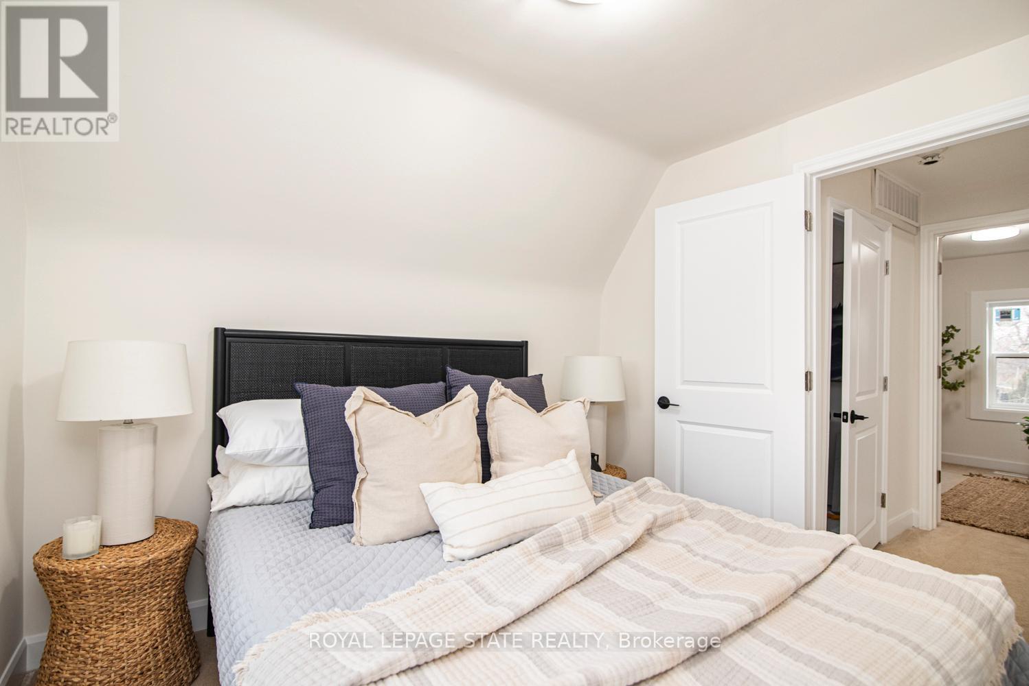 7 Stapleton Avenue, Hamilton, Ontario  L8H 3N4 - Photo 19 - X12950238