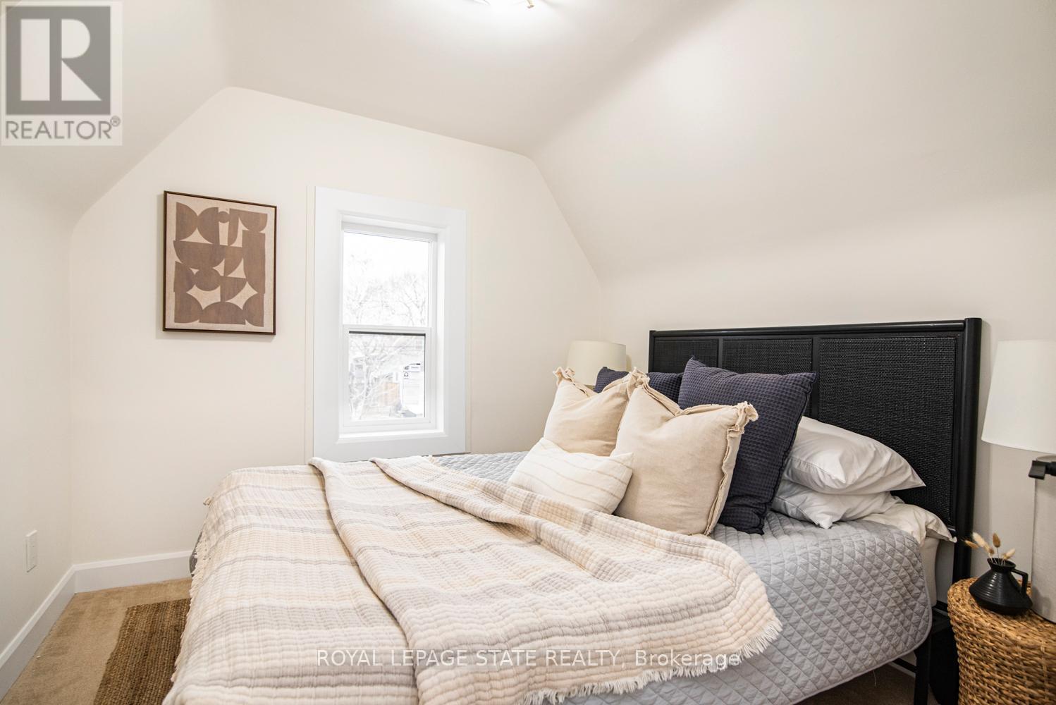 7 Stapleton Avenue, Hamilton, Ontario  L8H 3N4 - Photo 20 - X12950238