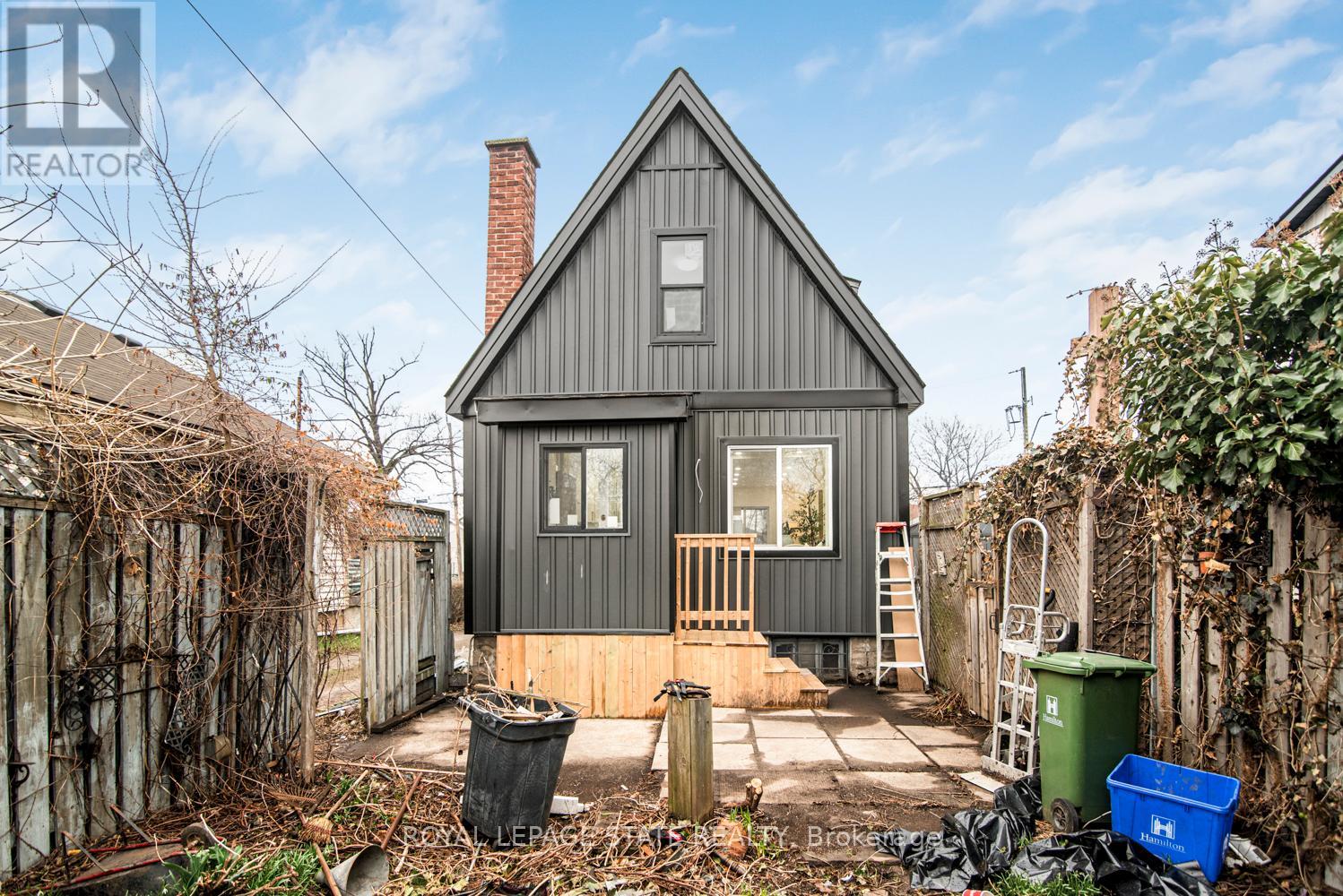 7 Stapleton Avenue, Hamilton, Ontario  L8H 3N4 - Photo 25 - X12950238