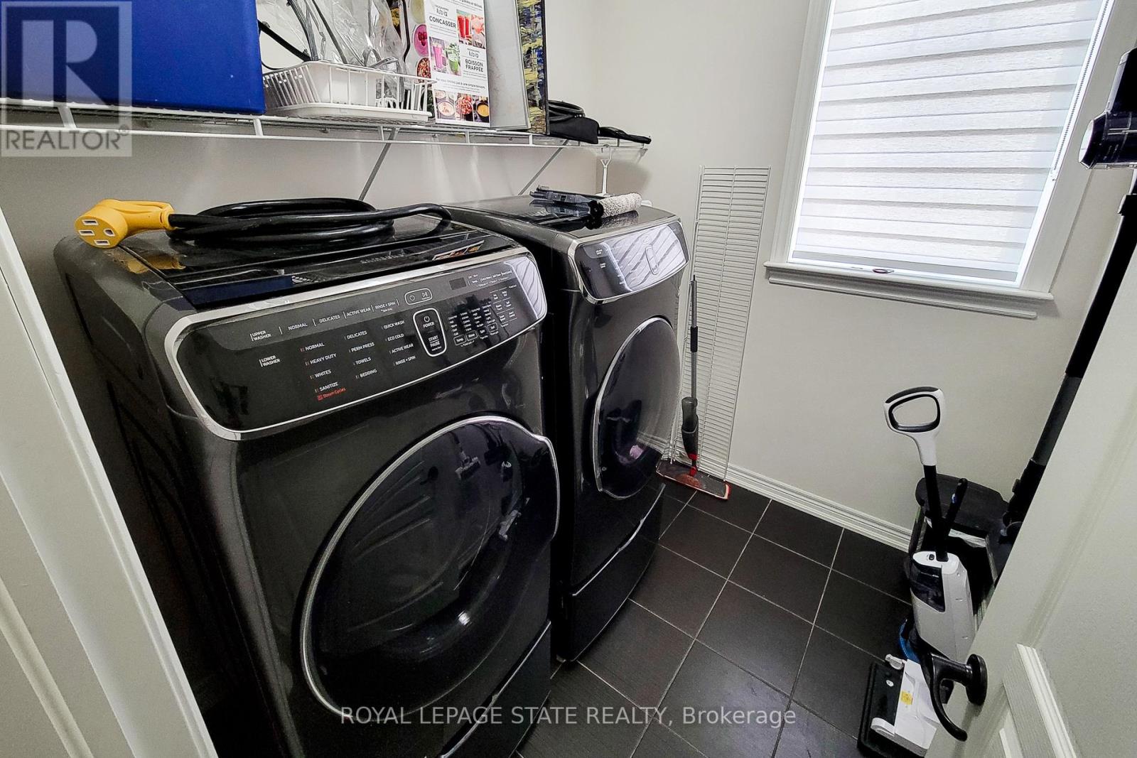 96 Anastasia Boulevard, West Lincoln, Ontario  L0R 2A0 - Photo 31 - X12950314