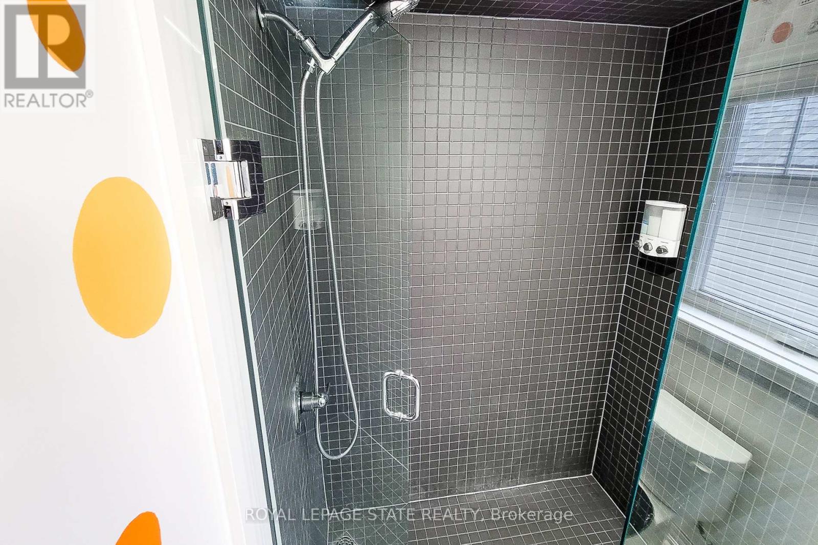 96 Anastasia Boulevard, West Lincoln, Ontario  L0R 2A0 - Photo 38 - X12950314