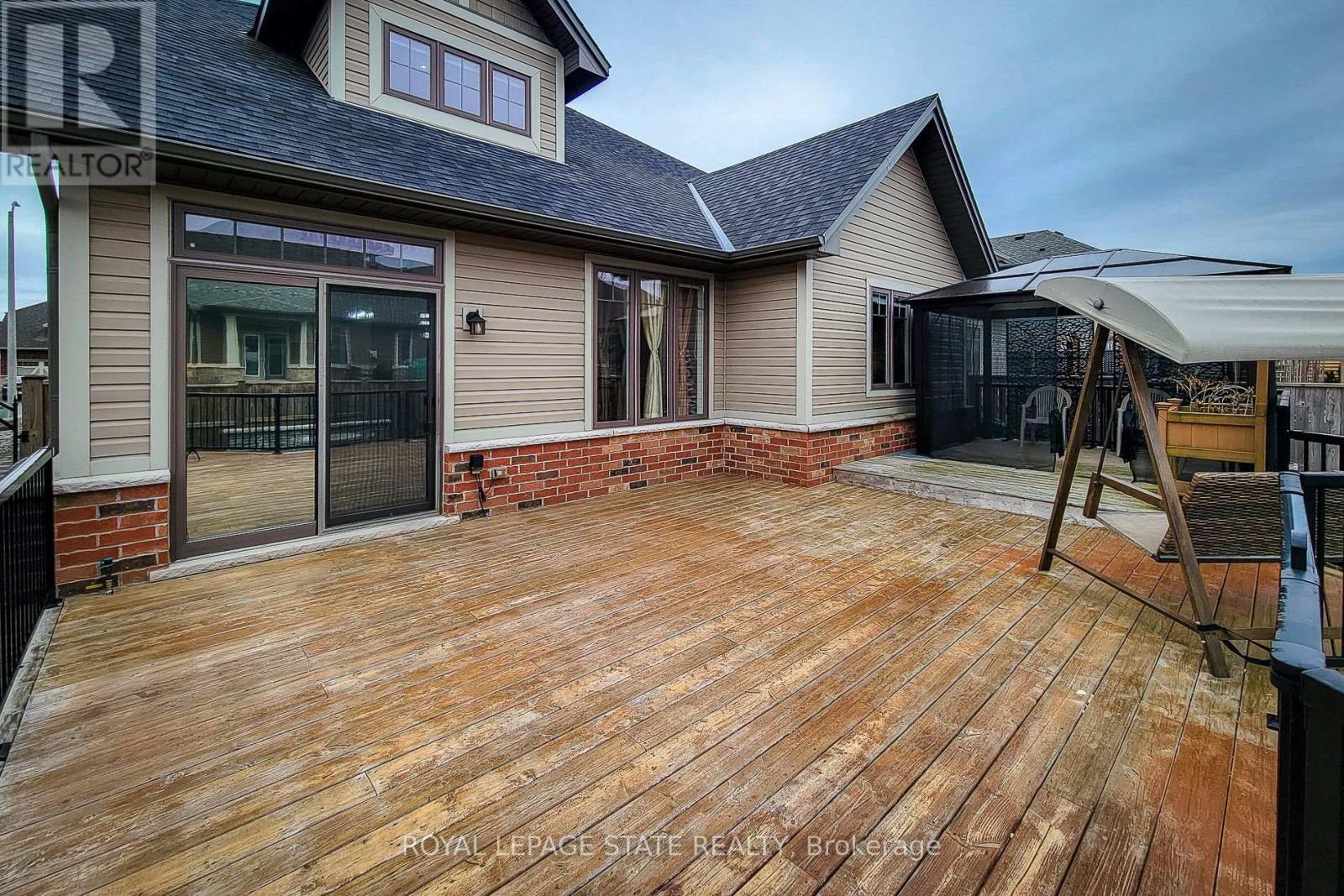 96 Anastasia Boulevard, West Lincoln, Ontario  L0R 2A0 - Photo 9 - X12950314