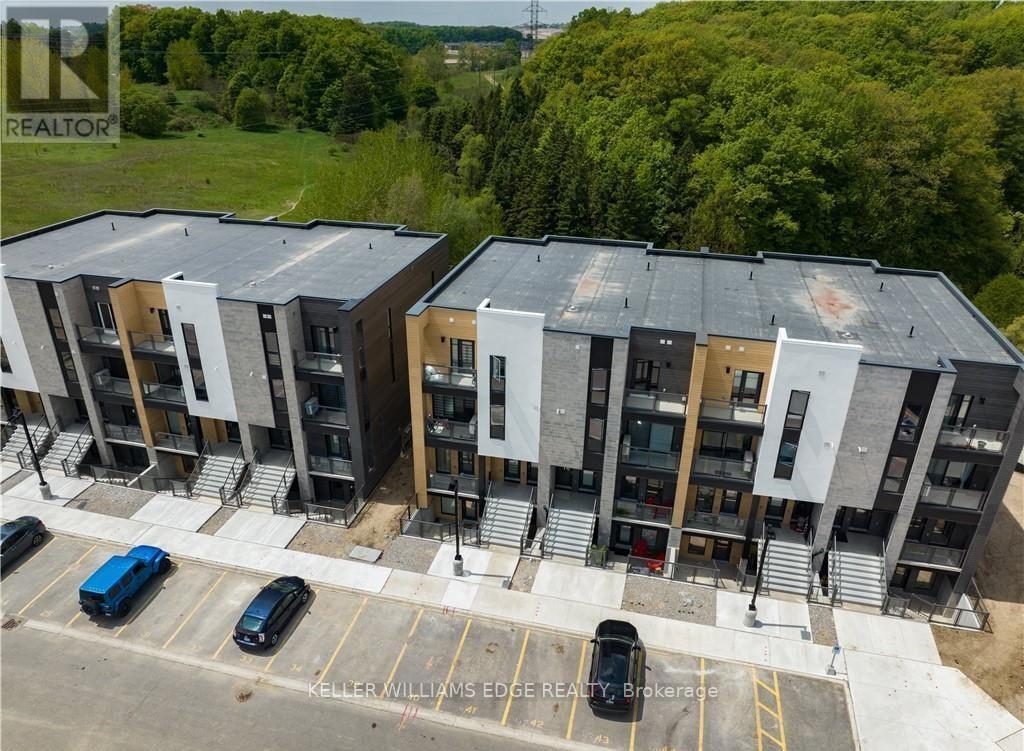 26 - 261 Woodbine Avenue, Kitchener, Ontario  N2R 0S7 - Photo 25 - X12950466