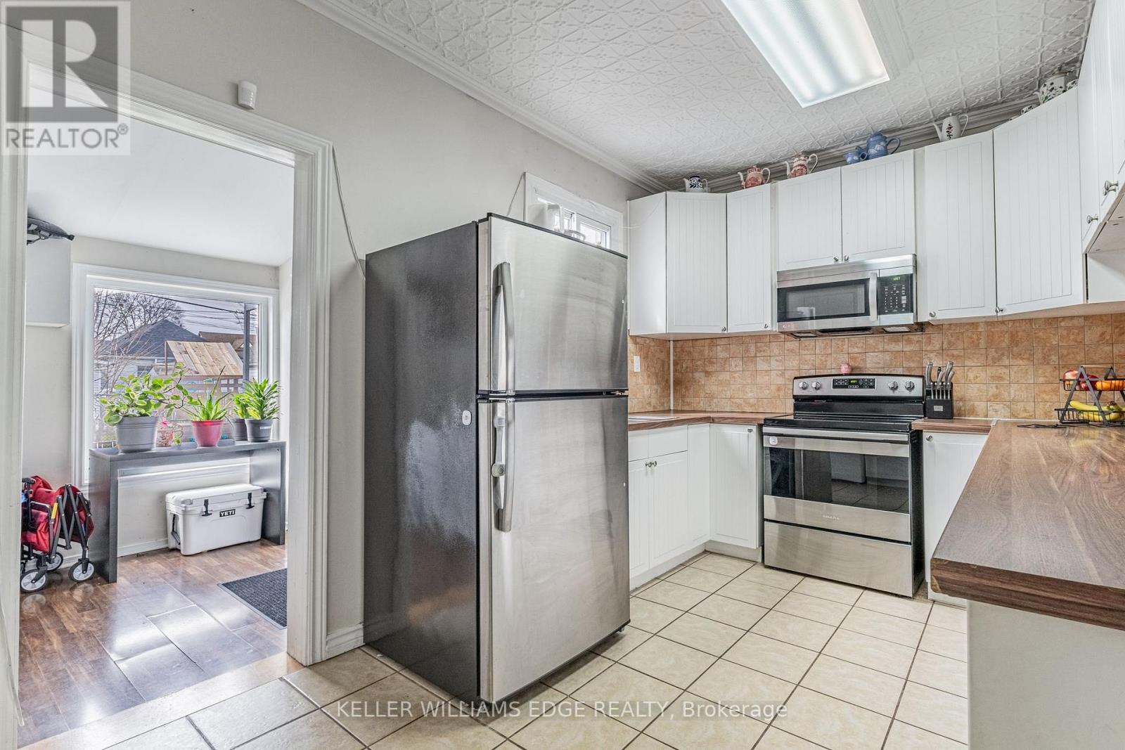 20 Cambridge Avenue, Hamilton, Ontario  L8H 1T5 - Photo 14 - X12950548