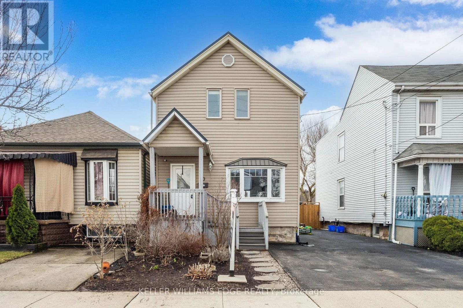 20 Cambridge Avenue, Hamilton, Ontario  L8H 1T5 - Photo 2 - X12950548