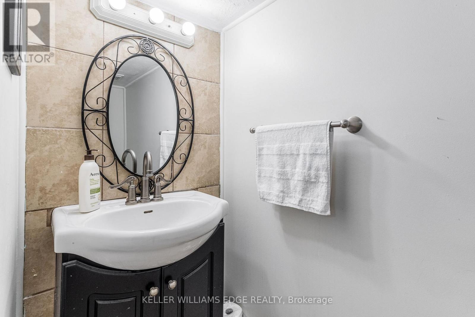 20 Cambridge Avenue, Hamilton, Ontario  L8H 1T5 - Photo 30 - X12950548