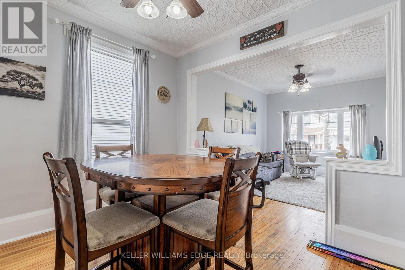 20 Cambridge Avenue, Hamilton, Ontario  L8H 1T5 - Photo 8 - X12950548