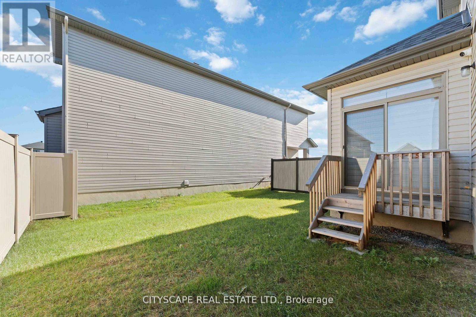 617 Kenabeek Terrace, Ottawa, Ontario  K4M 0B3 - Photo 45 - X12950612