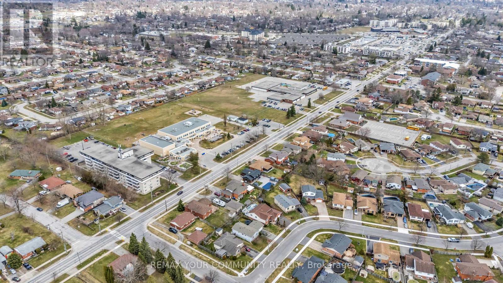 32 Wellbrook Boulevard, Welland, Ontario  L3C 5T4 - Photo 35 - X12950638