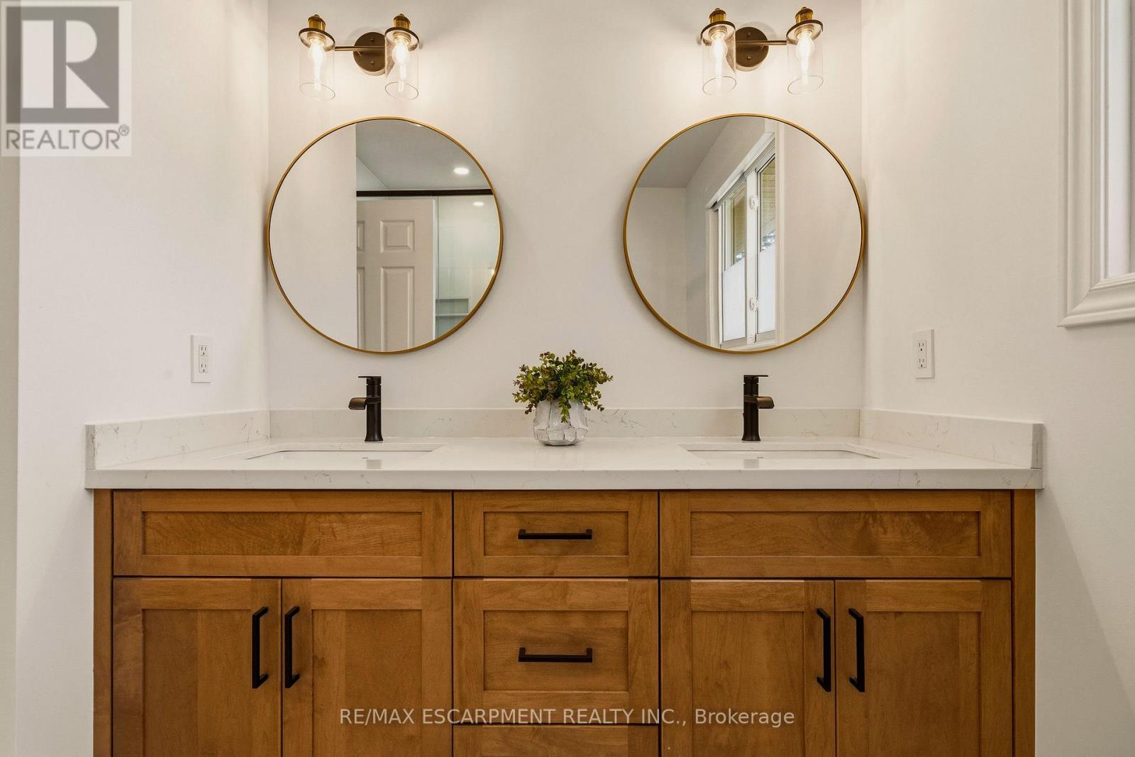 3 Postans Path, Hamilton, Ontario  L9G 3P8 - Photo 33 - X12950662