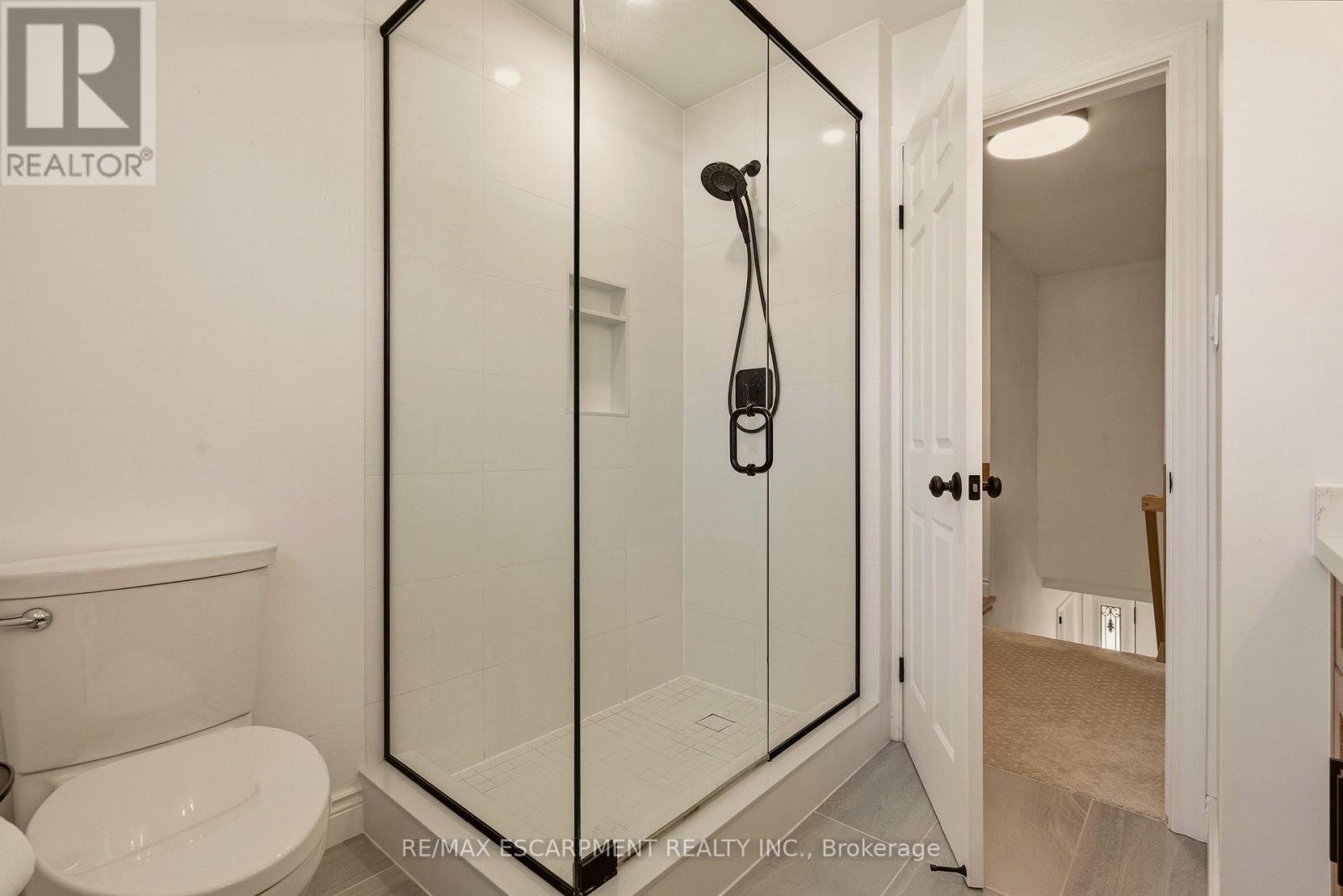 3 Postans Path, Hamilton, Ontario  L9G 3P8 - Photo 34 - X12950662