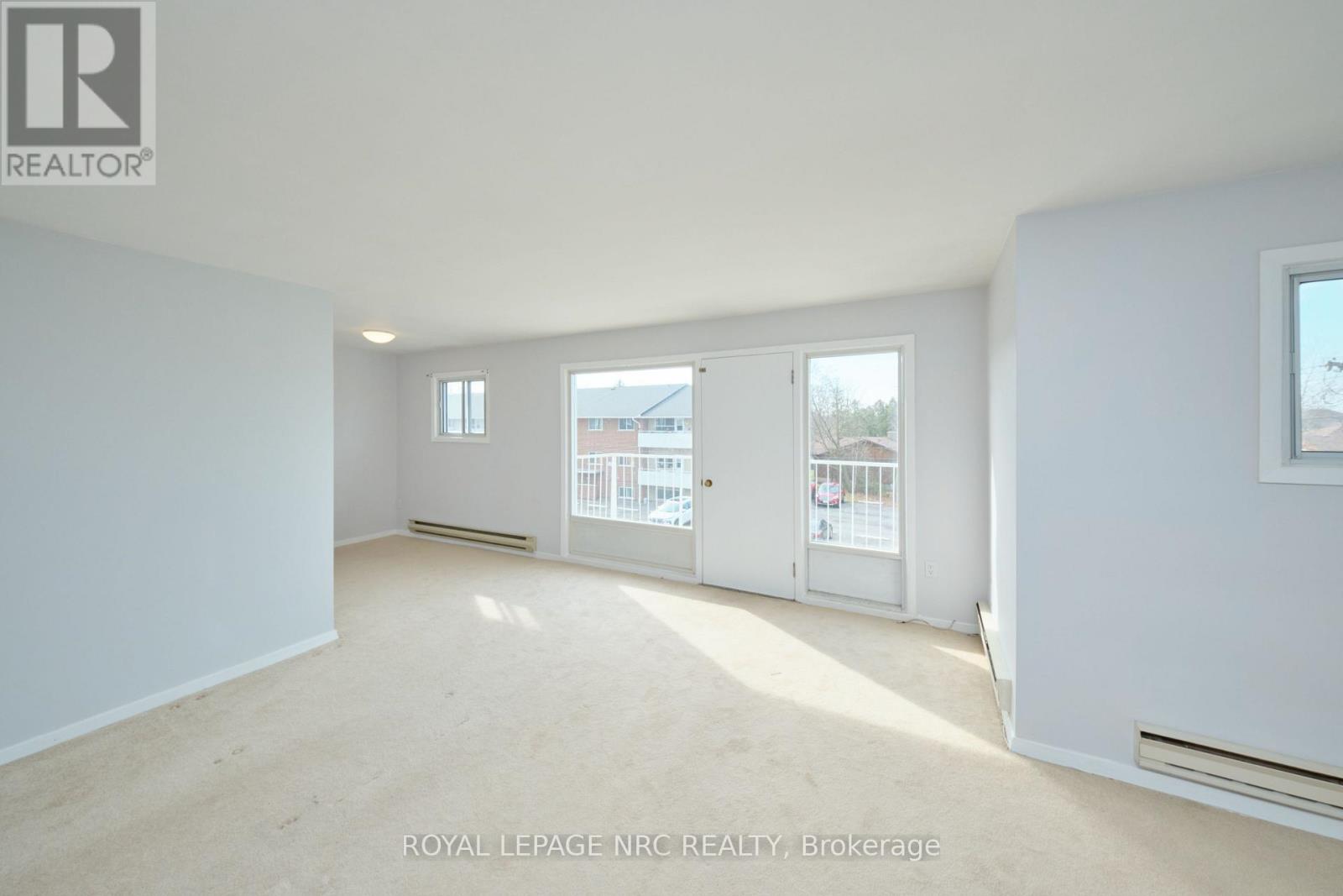 304 - 253 Fitch Street, Welland, Ontario  L3C 4W3 - Photo 11 - X12950758