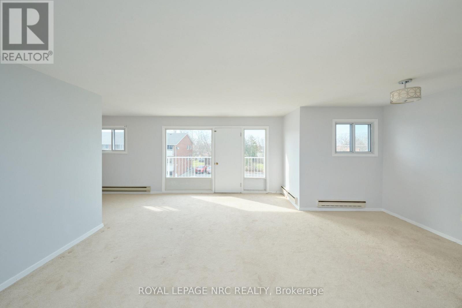 304 - 253 Fitch Street, Welland, Ontario  L3C 4W3 - Photo 8 - X12950758