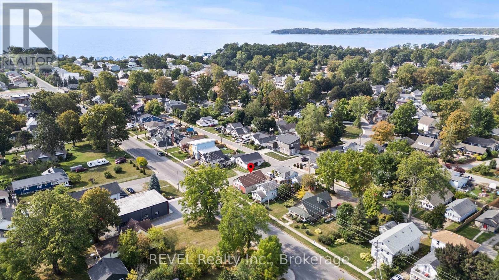 313 Ridgeway Road, Fort Erie (Crystal Beach), Ontario  L0S 1B0 - Photo 31 - X12950770