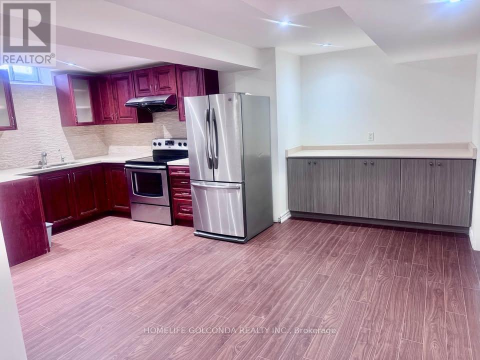 83 BERWICK ( BASEMENT ) CRESCENT, Richmond Hill, Ontario