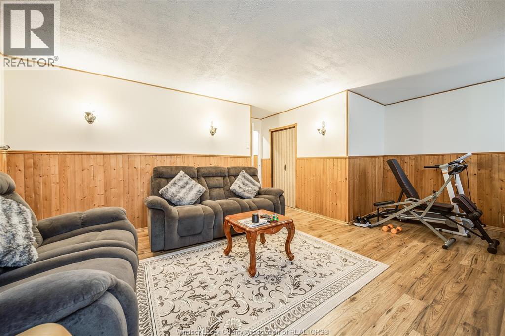 1229 Arncliffe, Windsor, Ontario    - Photo 23 - 26006913