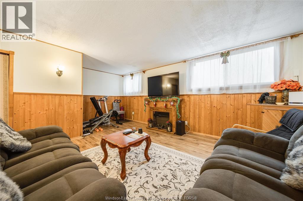 1229 Arncliffe, Windsor, Ontario    - Photo 24 - 26006913