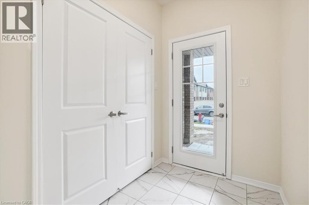 16 Utter Place, Stoney Creek, Ontario  L8J 0H7 - Photo 10 - 40816206