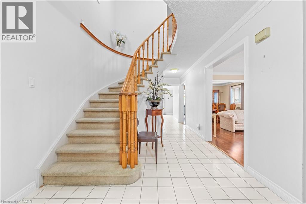 3282 Aubrey Road, Mississauga, Ontario  L5L 5C7 - Photo 2 - 40817218