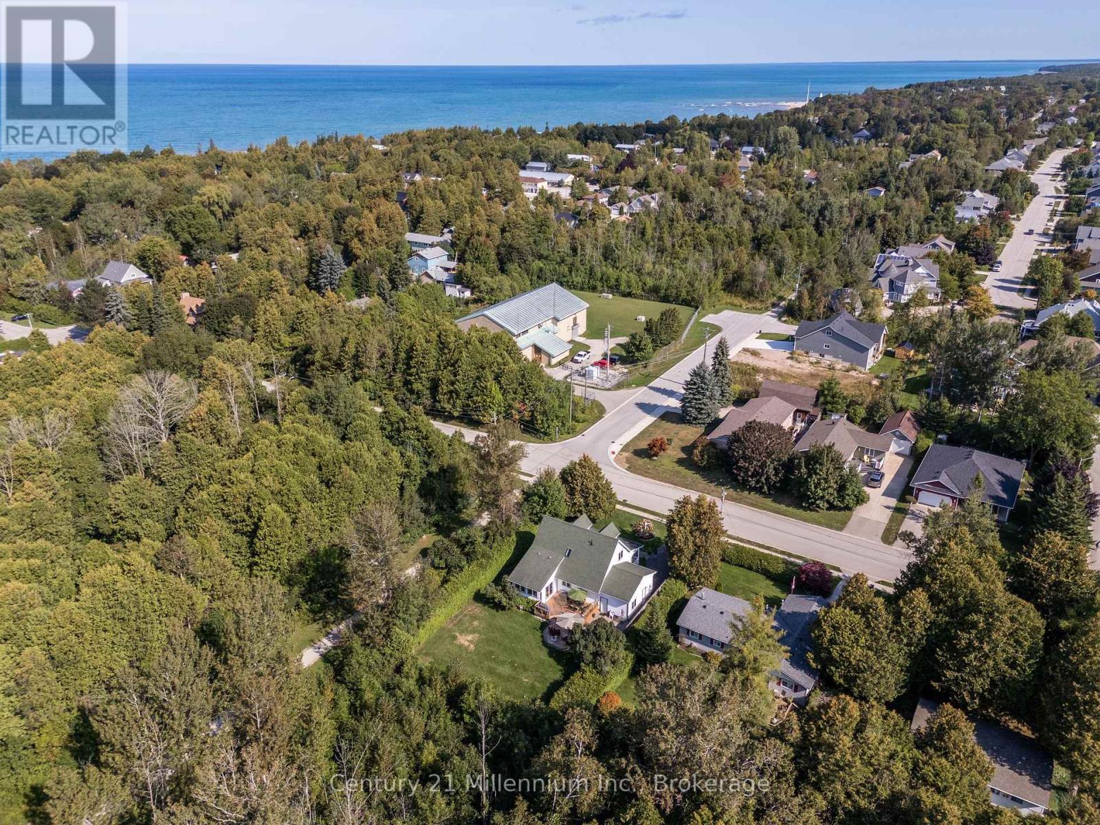 171 Island Street, Saugeen Shores, Ontario  N0H 2L0 - Photo 36 - X12950848