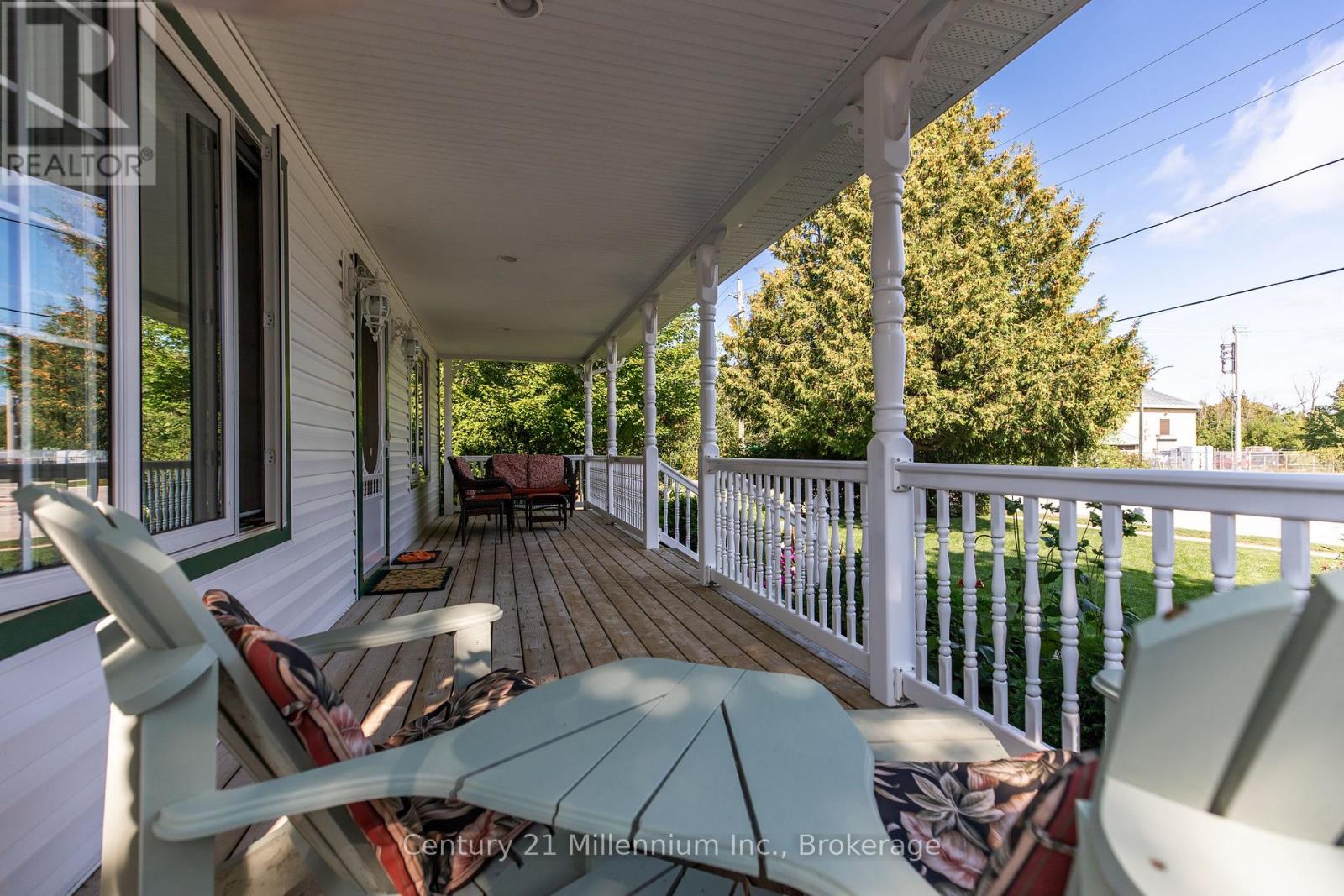 171 Island Street, Saugeen Shores, Ontario  N0H 2L0 - Photo 7 - X12950848