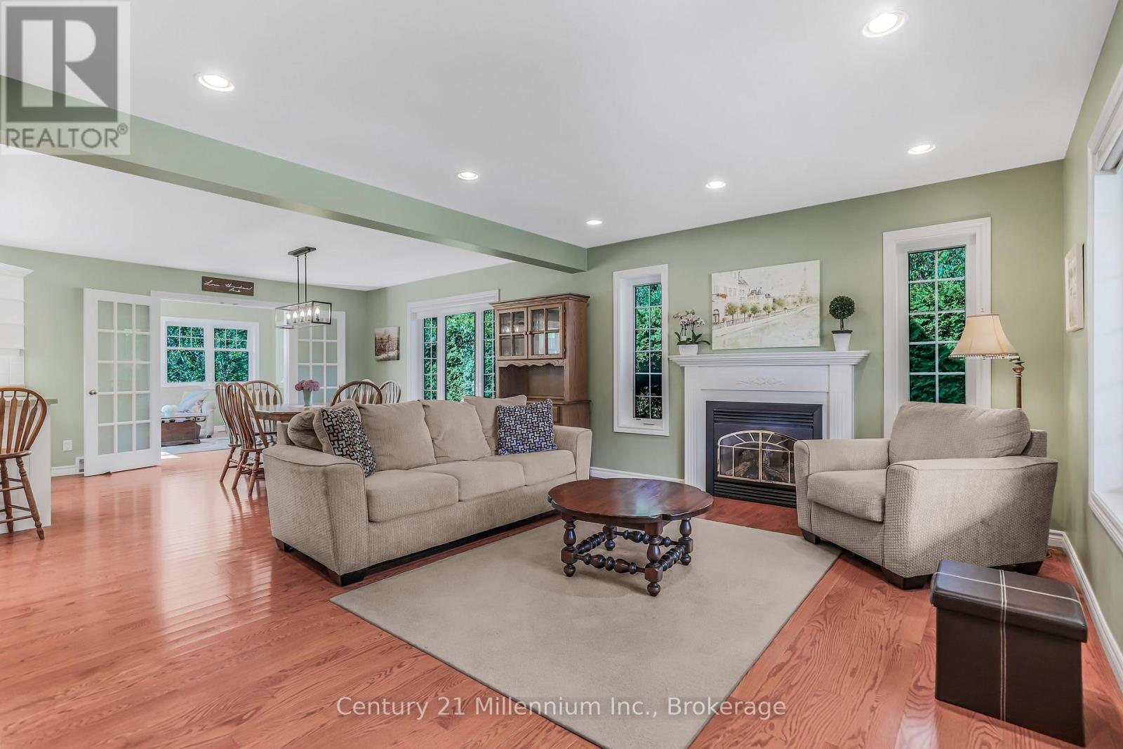 171 Island Street, Saugeen Shores, Ontario  N0H 2L0 - Photo 9 - X12950848