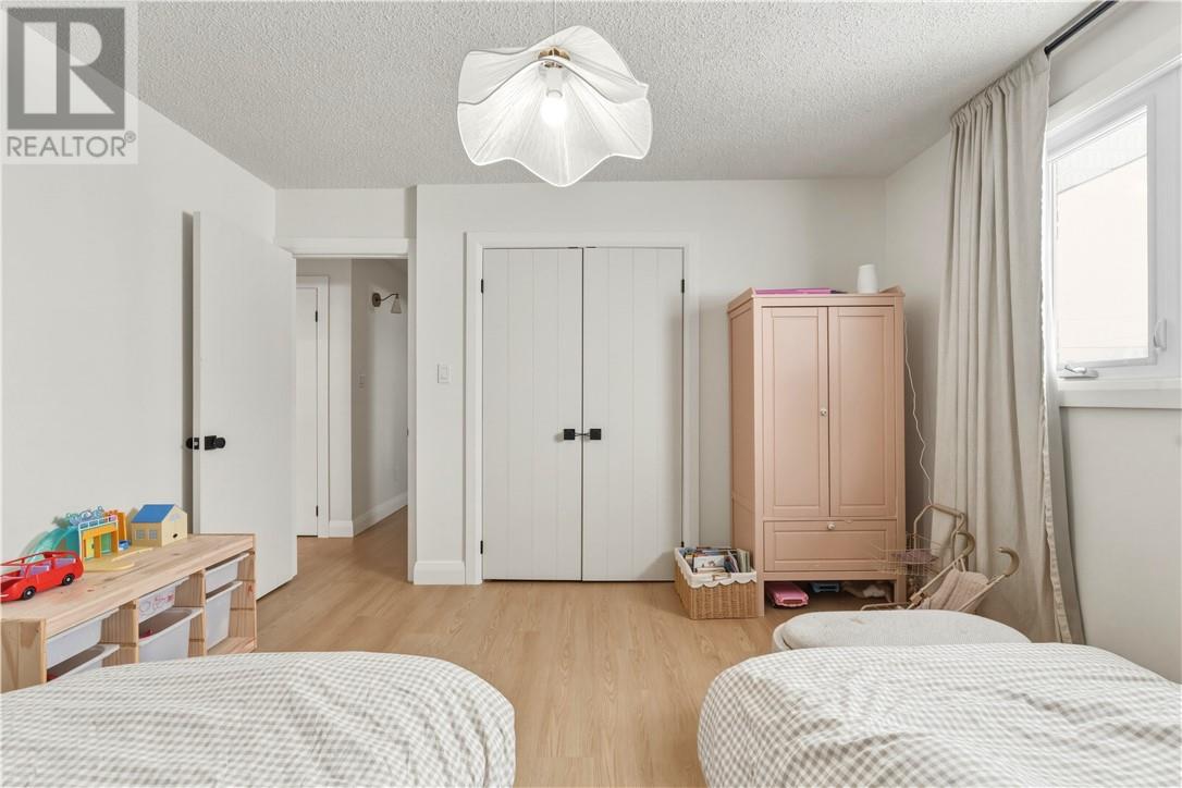 3182 Leo Avenue, Val Caron, Ontario  P3N 1B7 - Photo 16 - 2126978