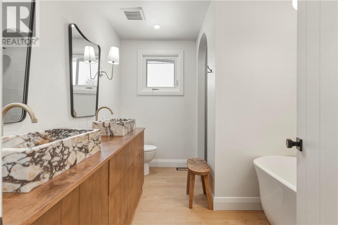 3182 Leo Avenue, Val Caron, Ontario  P3N 1B7 - Photo 17 - 2126978