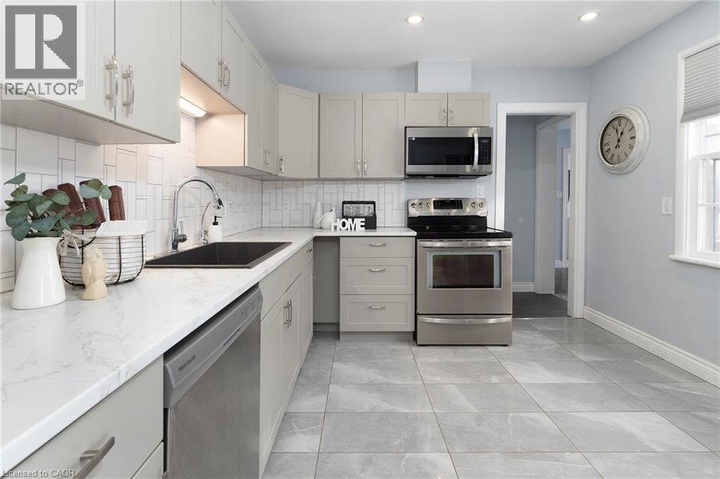 2448 Wilson Street W, Ancaster, Ontario  L0R 1A0 - Photo 7 - 40801741