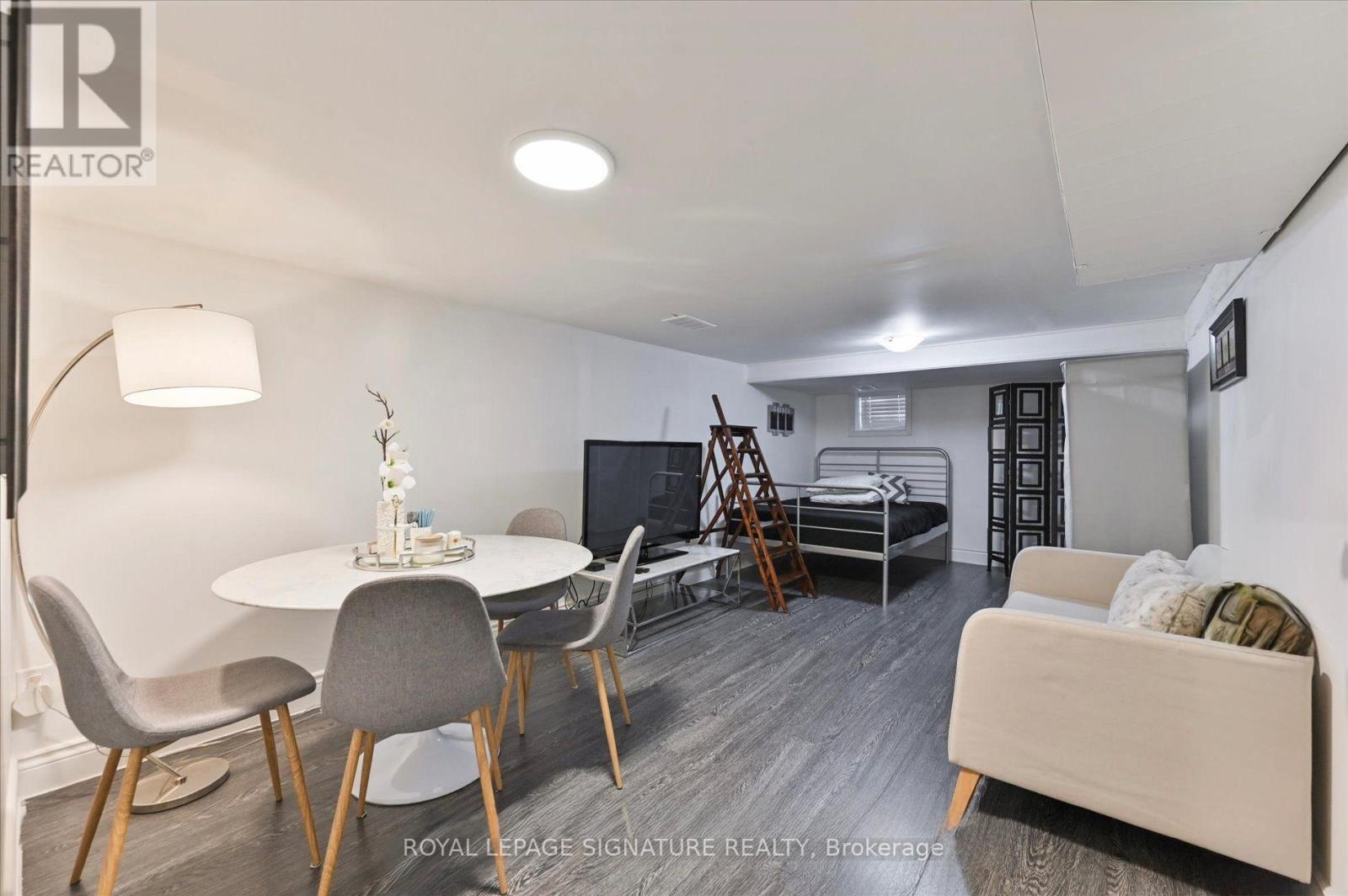 94 Meighen Avenue, Toronto, Ontario  M4B 2H7 - Photo 30 - E12867244