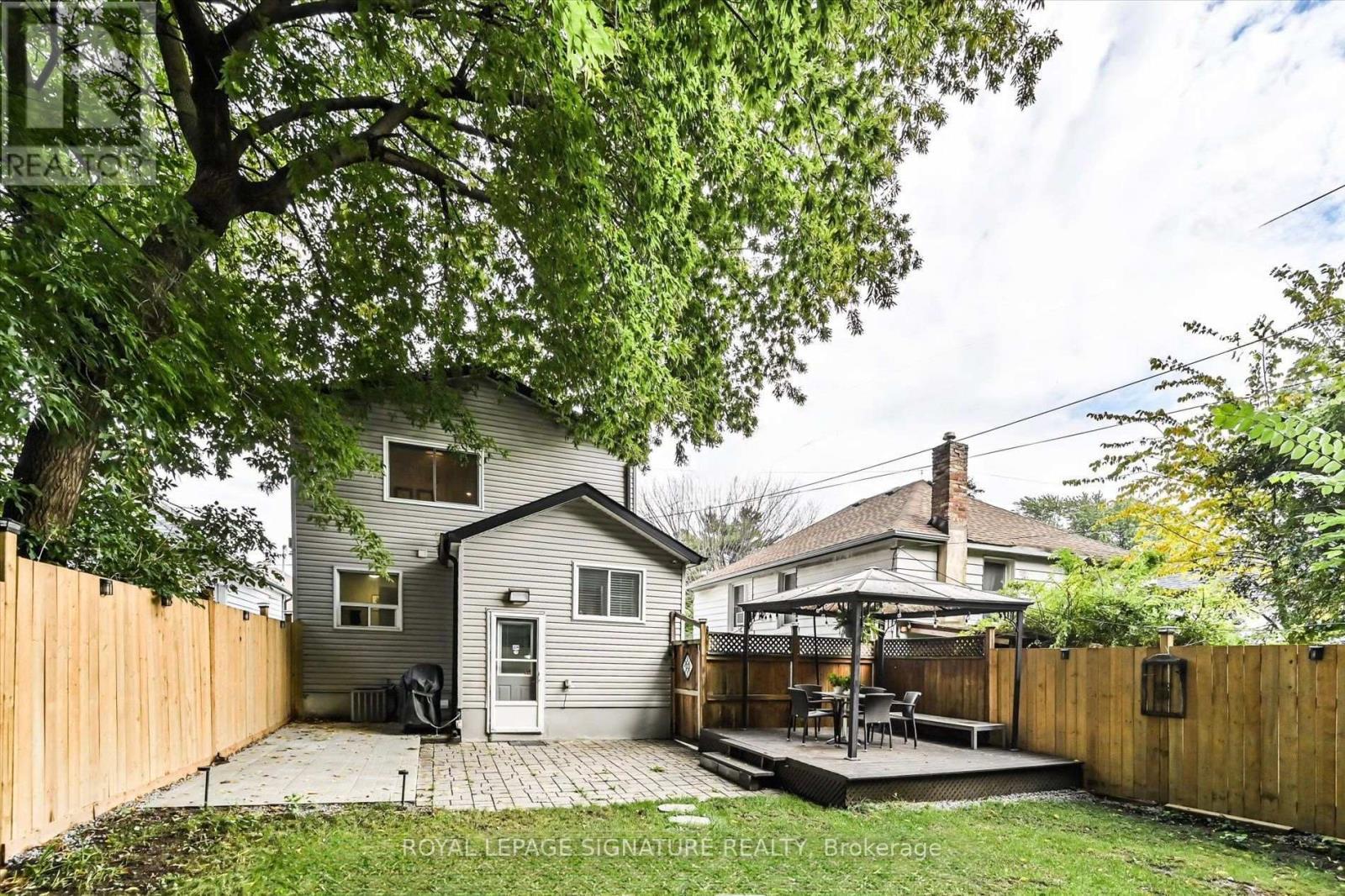 94 Meighen Avenue, Toronto, Ontario  M4B 2H7 - Photo 36 - E12867244