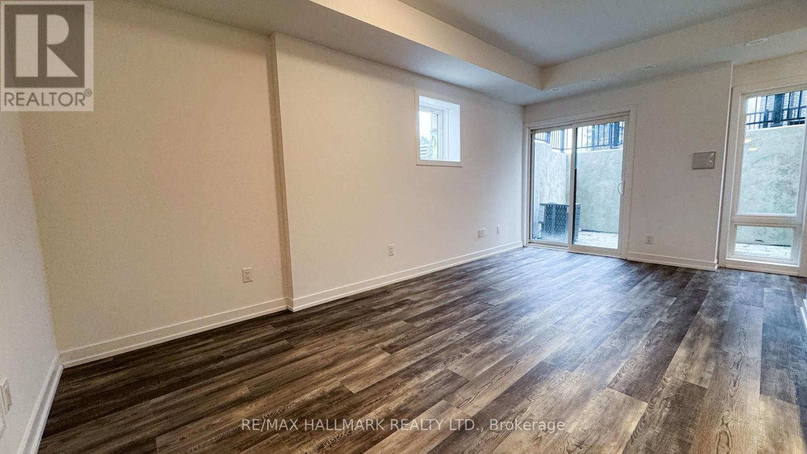 120 - 51 Jefferson Side Road, Richmond Hill, Ontario  L4E 1M1 - Photo 7 - N12930752