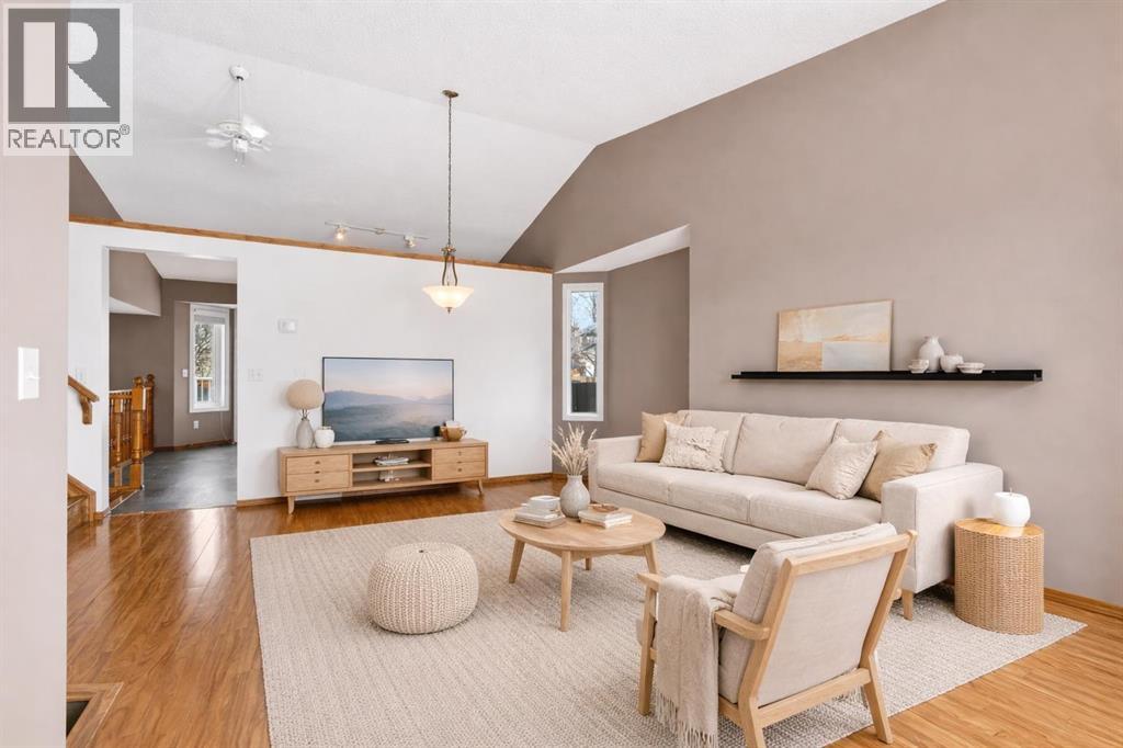 1208 Sunvista Way Se, Calgary, Alberta  T2X 3G1 - Photo 5 - A2289466