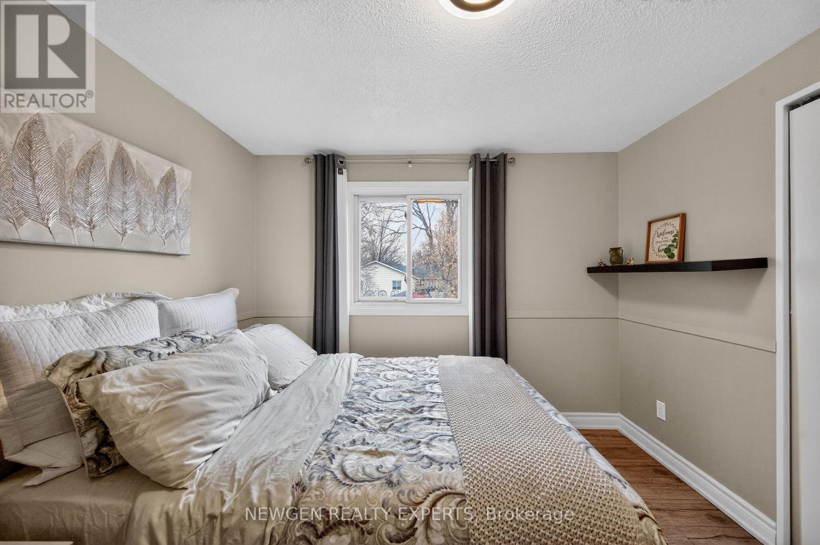 63 Faludon Drive, Halton Hills, Ontario  L7G 1H9 - Photo 20 - W12946556