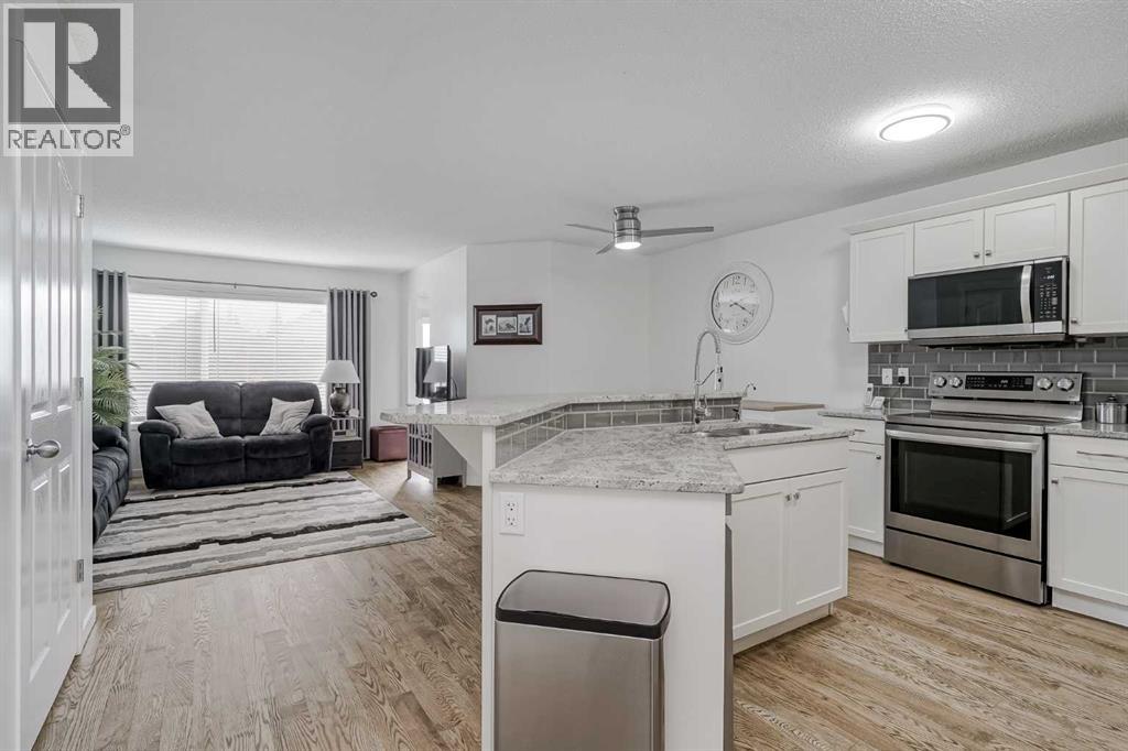 52 Autumn Court SE, Calgary, Alberta  T3M 0P4 - Photo 8 - A2295605