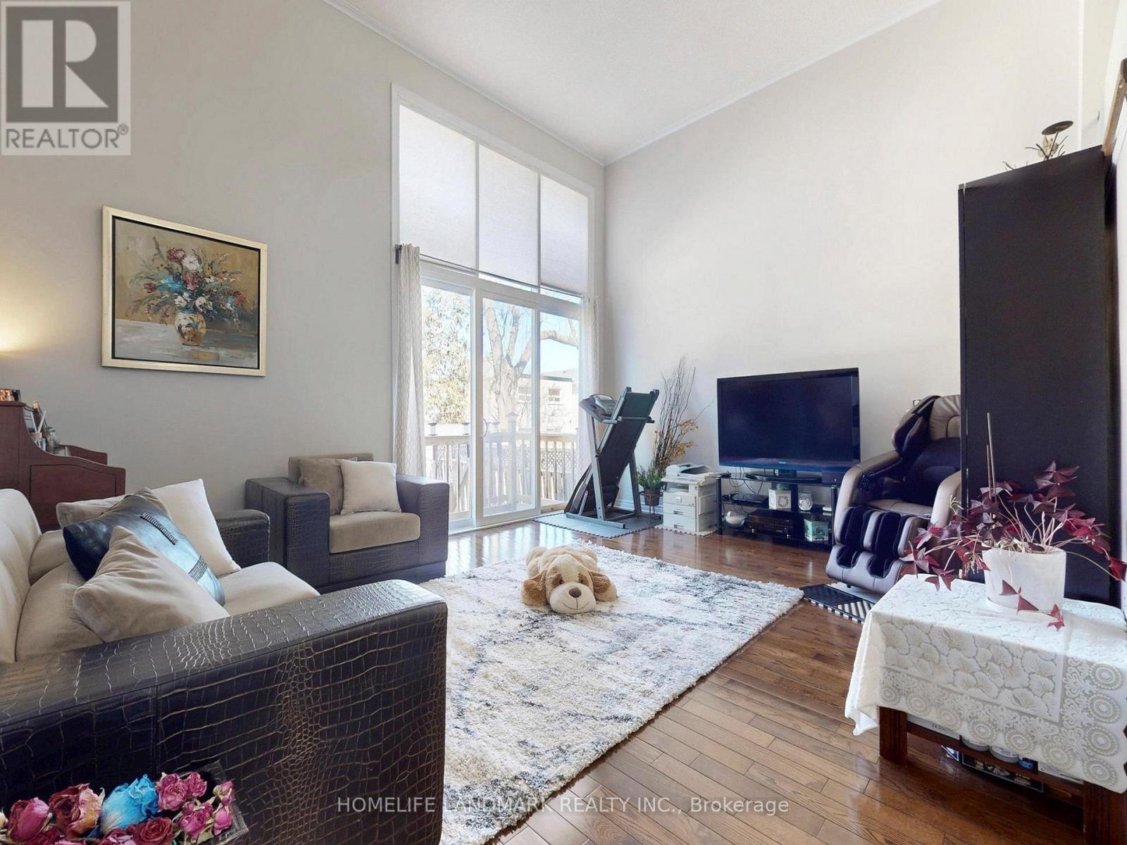 139 Chipwood Crescent, Toronto, Ontario  M2J 3X6 - Photo 6 - C12950768