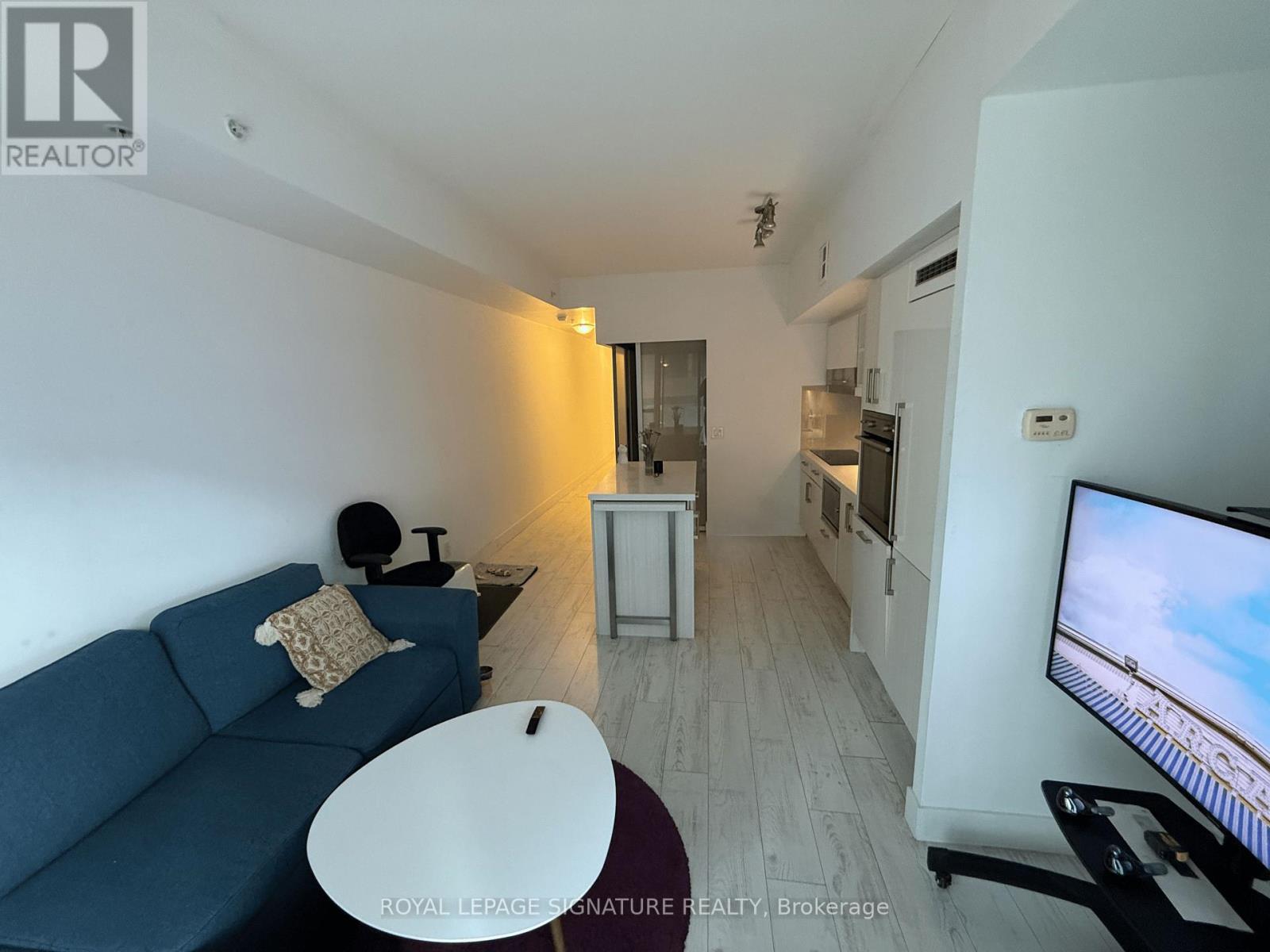 701 - 39 Sherbourne Street, Toronto, Ontario  M5A 0L8 - Photo 4 - C12950818