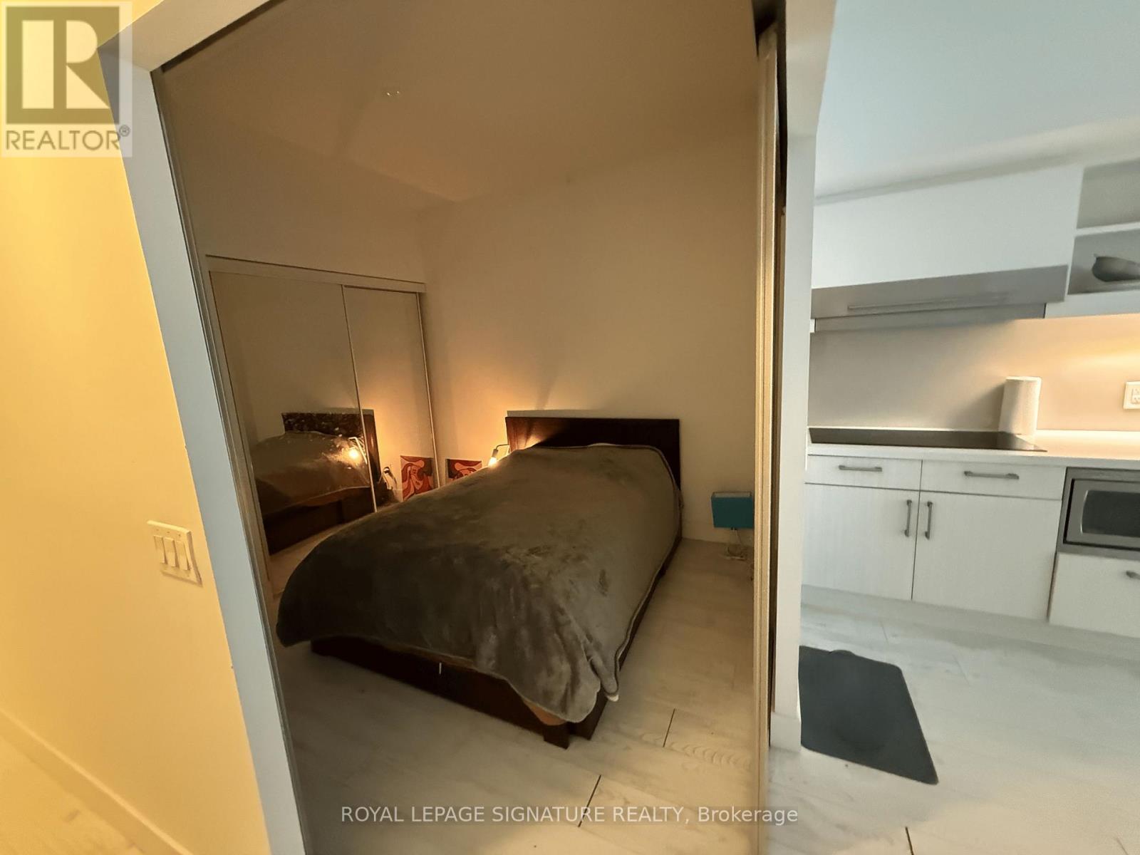 701 - 39 Sherbourne Street, Toronto, Ontario  M5A 0L8 - Photo 5 - C12950818