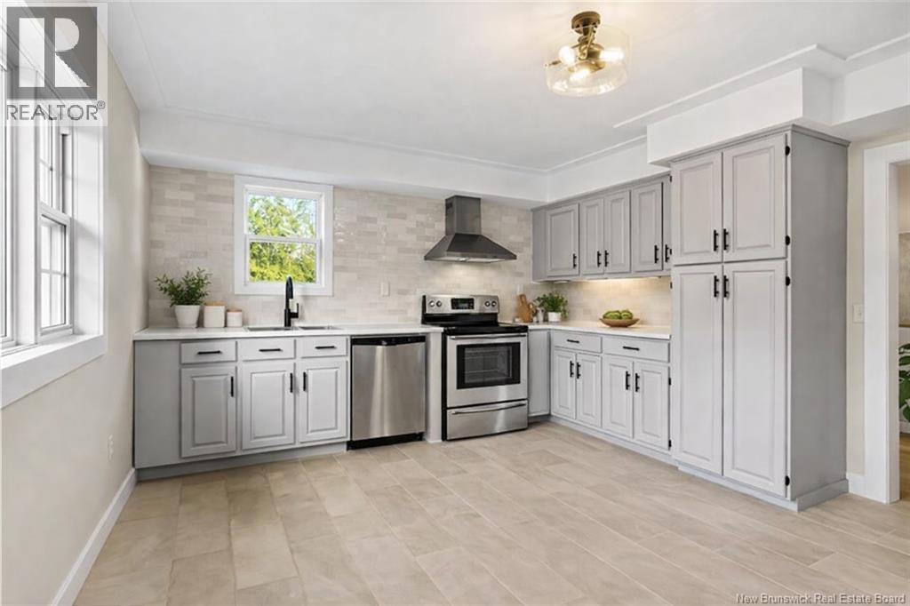 23 Angus Drive, Grand-Barachois, New Brunswick  E4P 8V9 - Photo 3 - NB136372