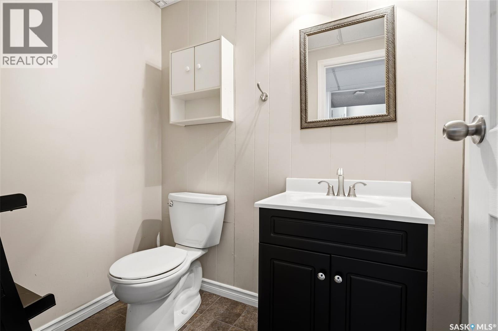 1130 12th Avenue N, Regina, Saskatchewan  S4R 7W7 - Photo 24 - SK031906