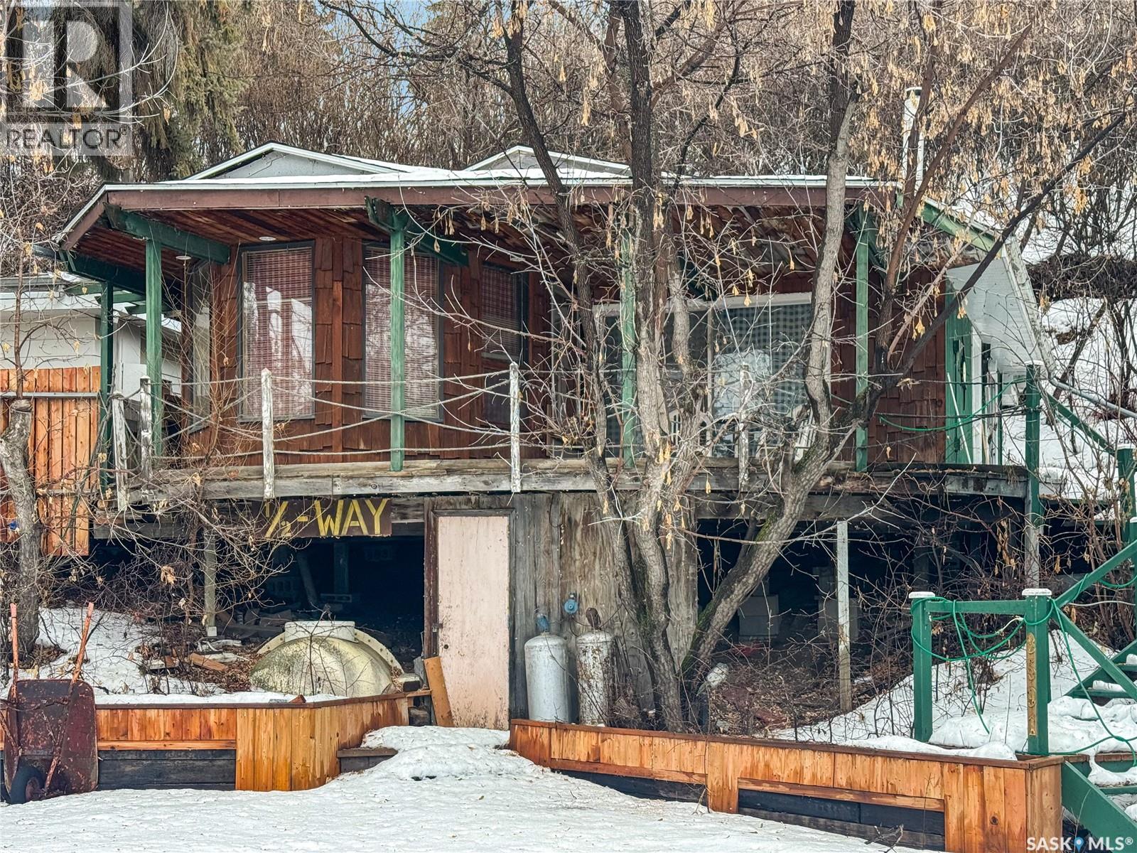 8591 Hunts Cove Crescent, Cochin, Saskatchewan  S0M 0L0 - Photo 2 - SK031781